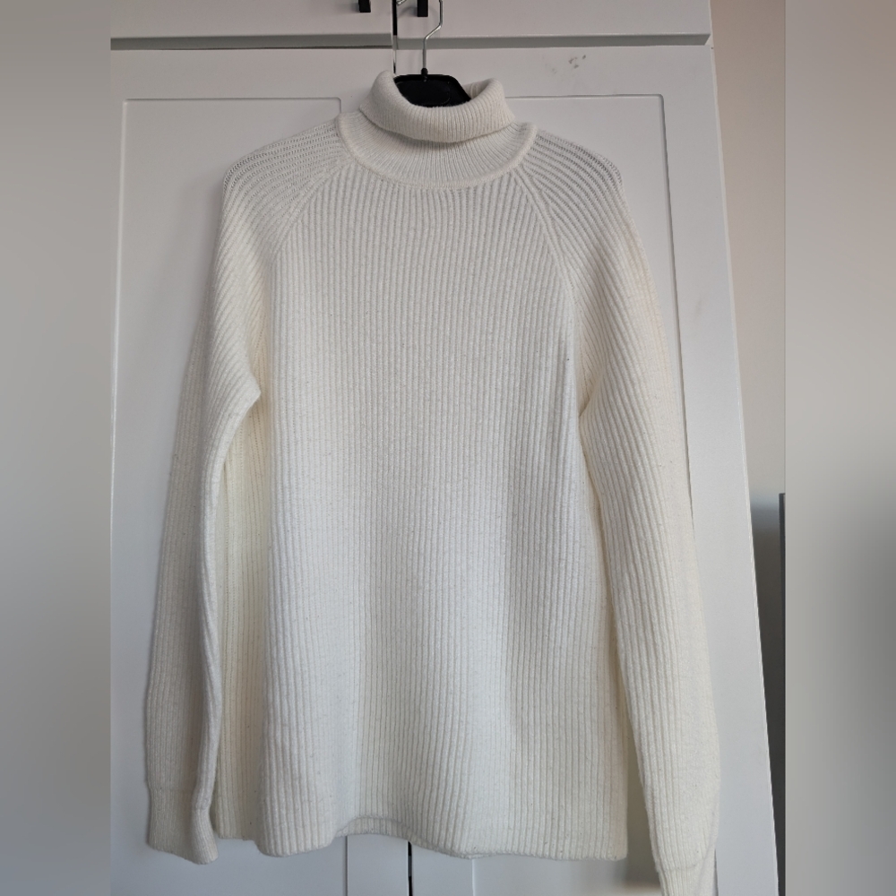 Bershka Men's Sweater - White - Medium